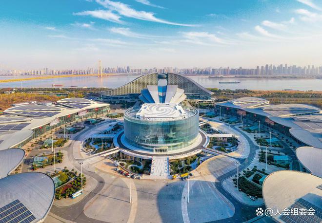 025中国国际性文化节-武汉国际成人用品展冰球突破豪华版2025成人情趣用品展-2(图3)
